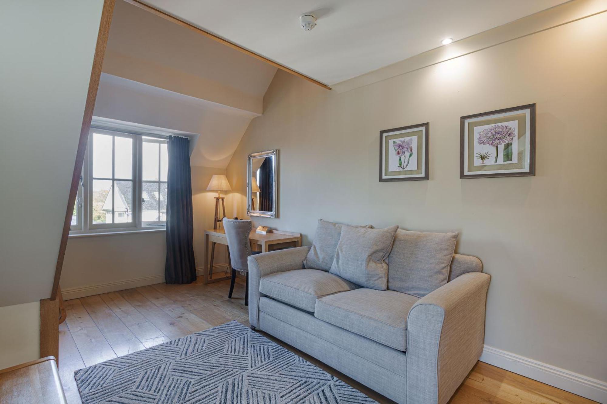 The White Horse Hotel, Romsey, Hampshire